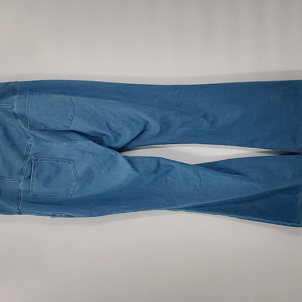 HALARA Magic Denim High Waist Crossover Flare Jeans Light Wash XL NWOT - Picture 11 of 13